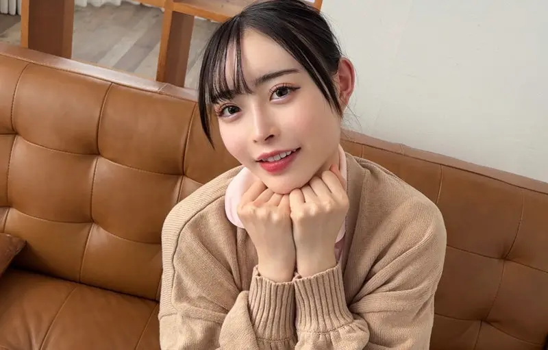 真希いずみ|自然な表情が印象的な場面-3